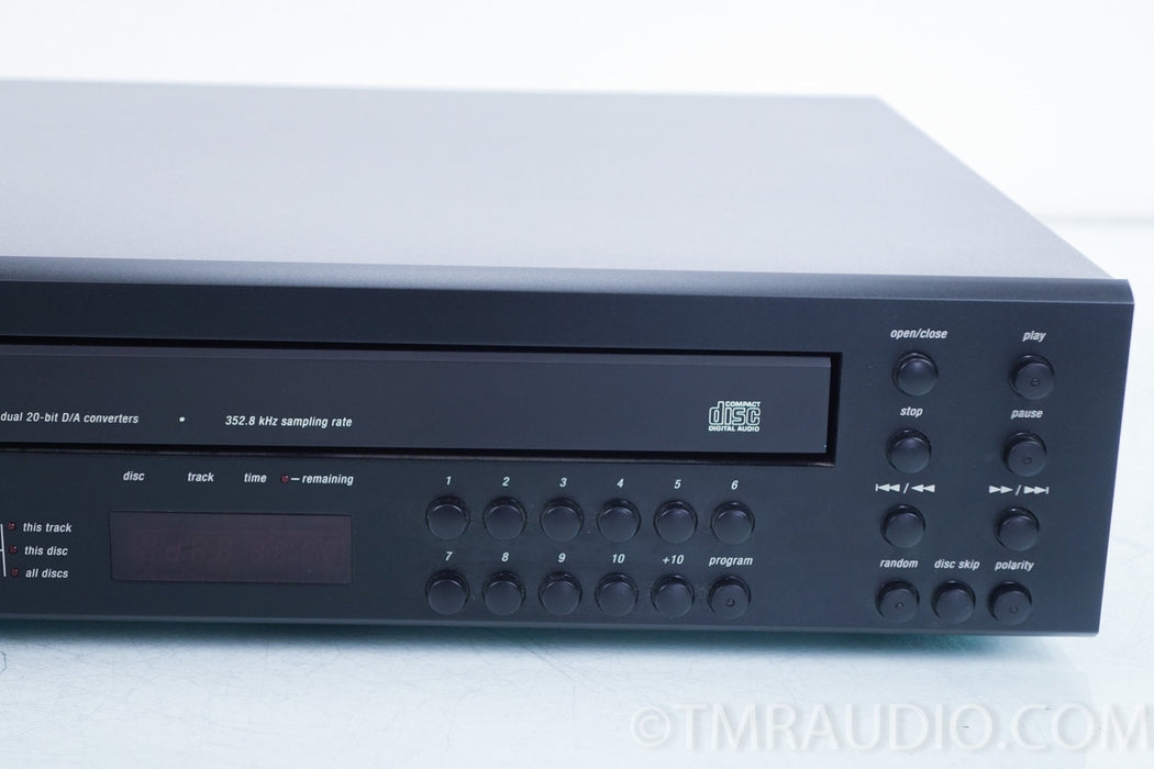 Adcom GCD-700 5 Disc CD Changer / Player