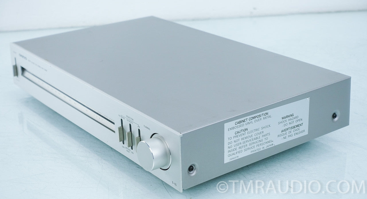 Onkyo T-15 AM / FM Tuner