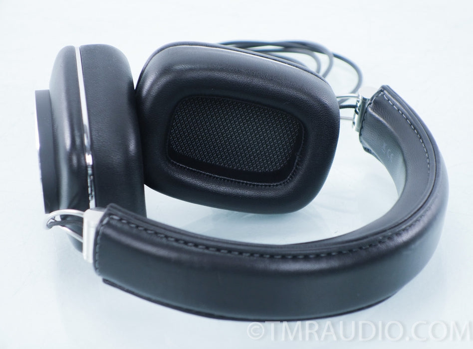 B&W P7 Headphones Over-the-ear Headphones