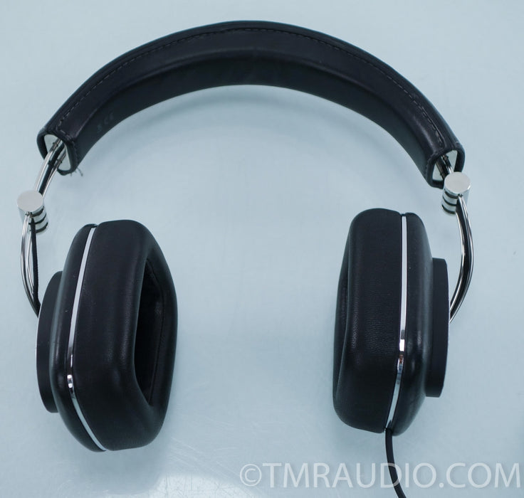 B&W P7 Headphones Over-the-ear Headphones 1
