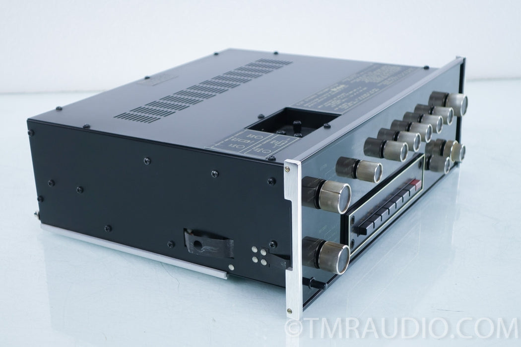 McIntosh C32 Vintage Preamplifier