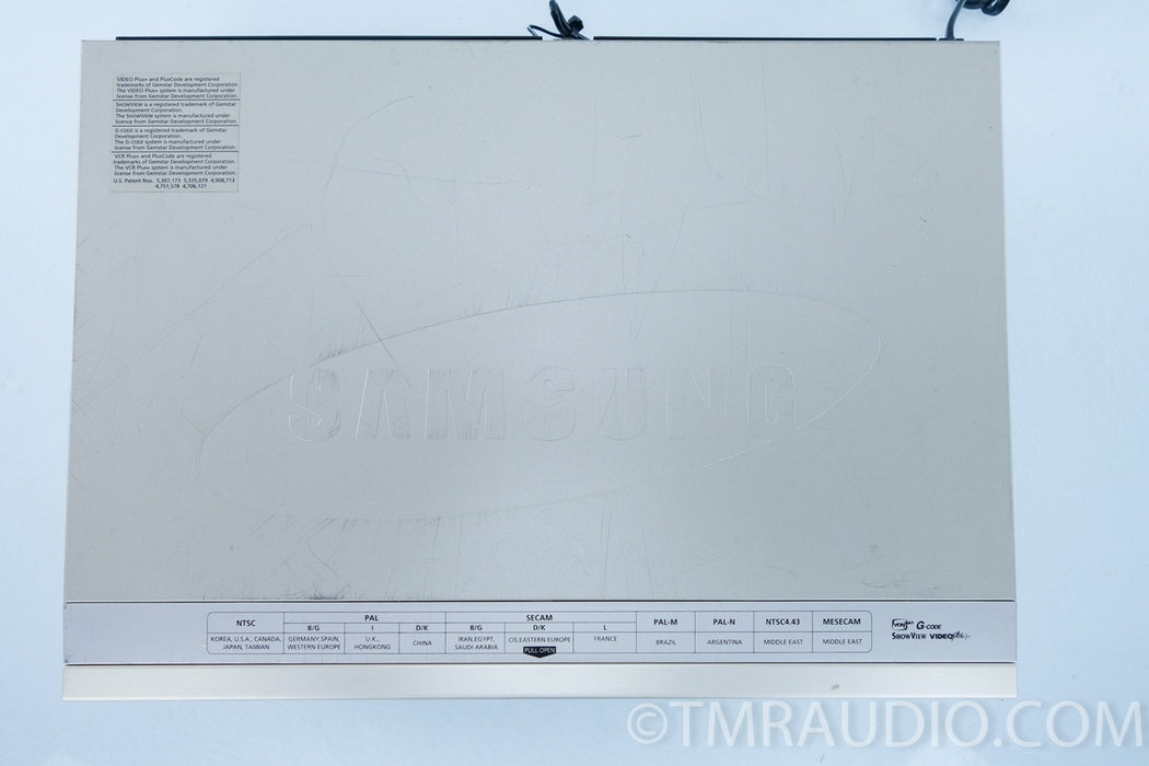 Samsung SV-7000W VCR / World TV Receiver AS-IS (no power)