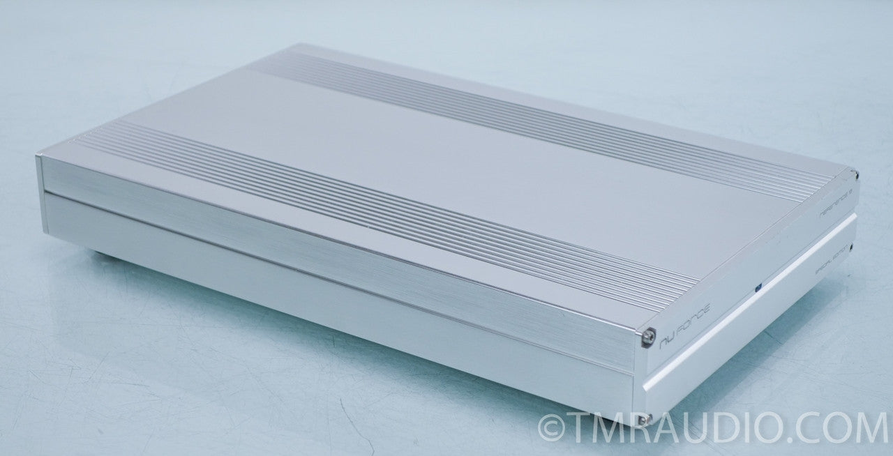 NuForce Ref 9 SE V3 Monoblock Amplifier Pair