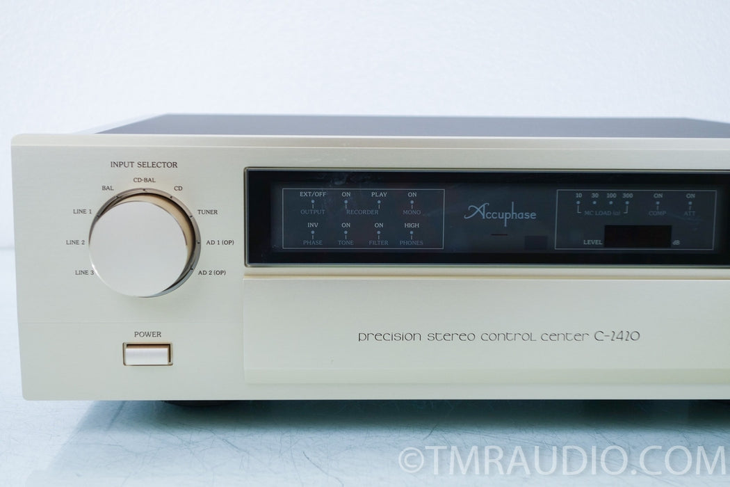 Accuphase C-2420 Stereo Preamplifier