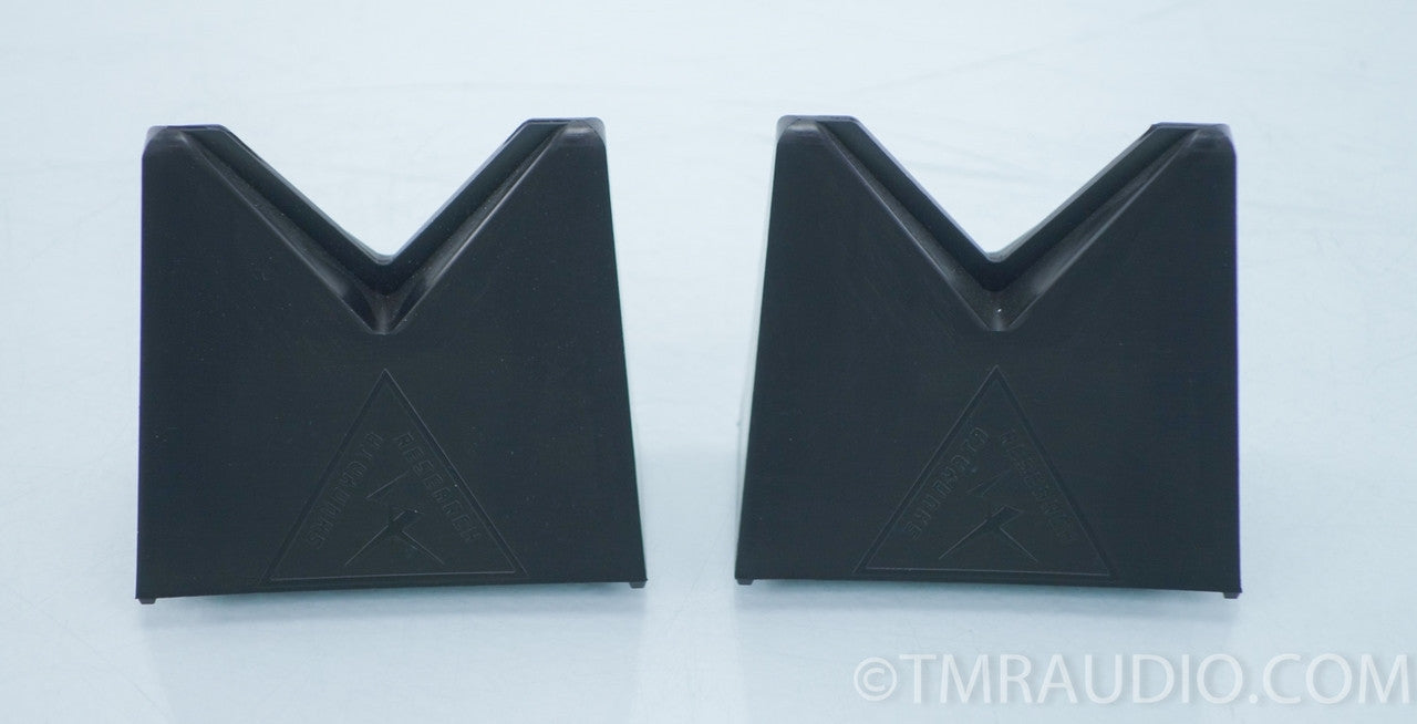 Shunyata DFE v2 Dark Field Cable Elevators
