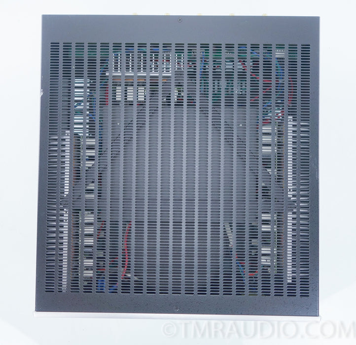 B&K Components Reference 200.5 5 Channel Power Amplifier