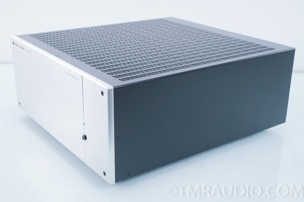 B&K Components Reference 200.5 5 Channel Power Amplifier