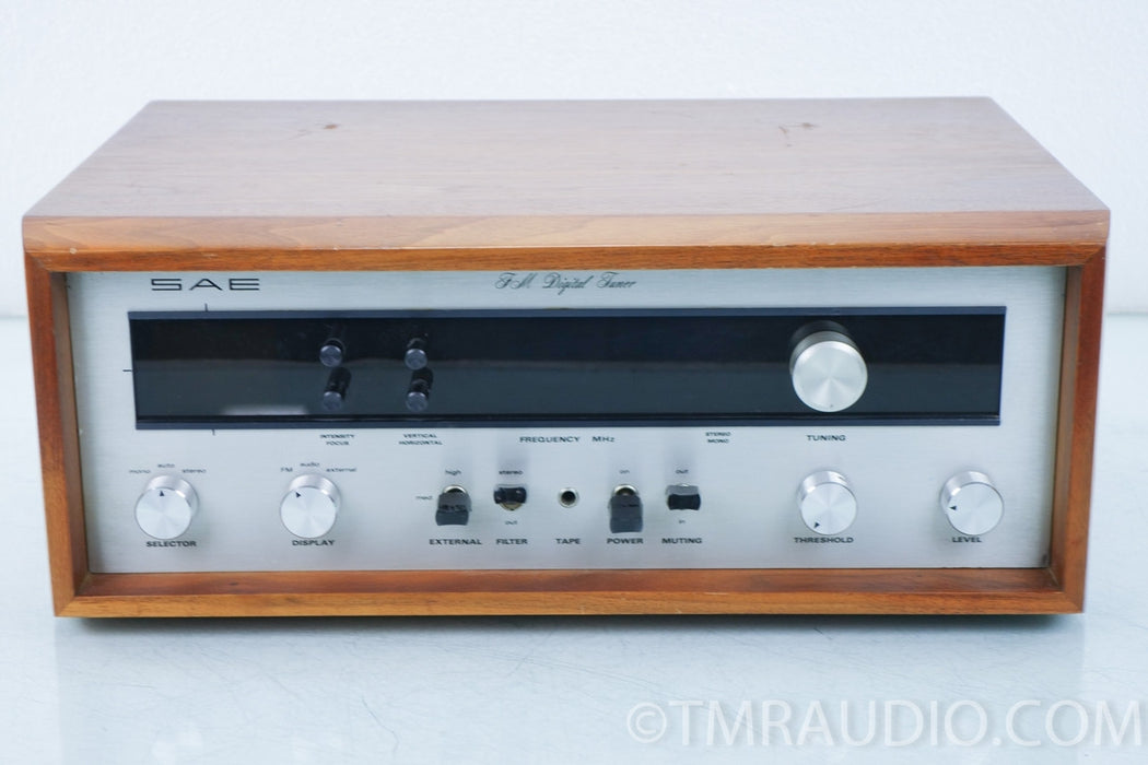 SAE Mark Six Vintage FM Digital Tuner