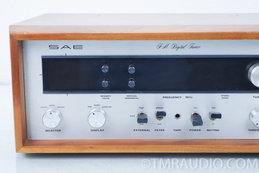 SAE Mark Six Vintage FM Digital Tuner