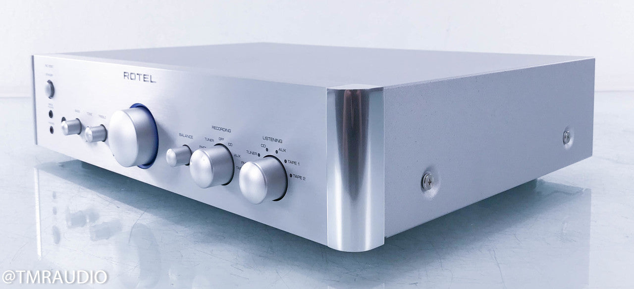 Rotel RC-1550 Stereo Preamplifier