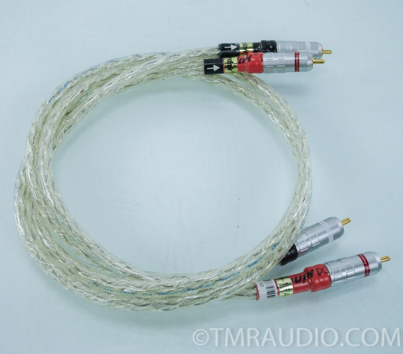Xindak CFA-1 Carbon Fiber RCA Cables