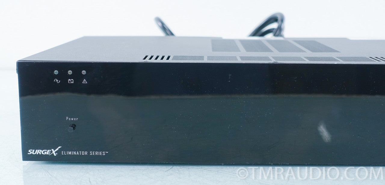 Surgex XU115 Surge Protector / Power Conditioner