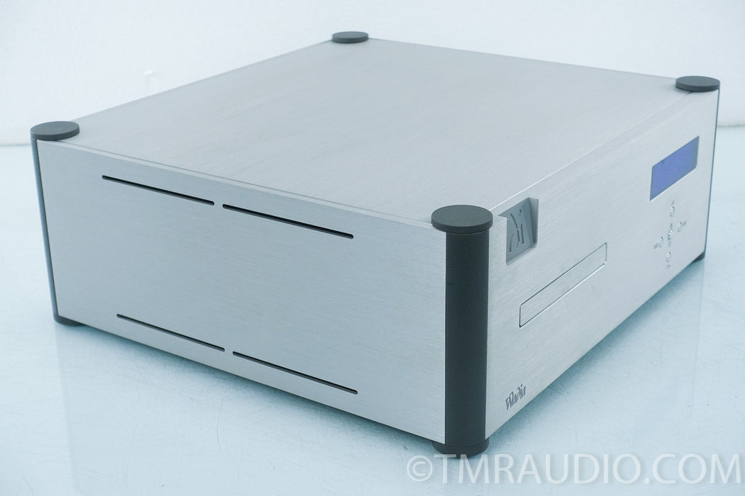 Wadia 581 CD / SACD Player