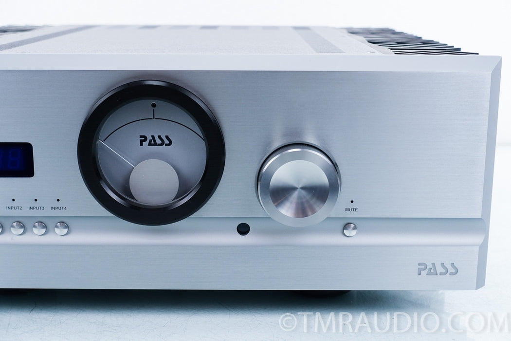 Pass Labs INT 60 Integrated Amplifier