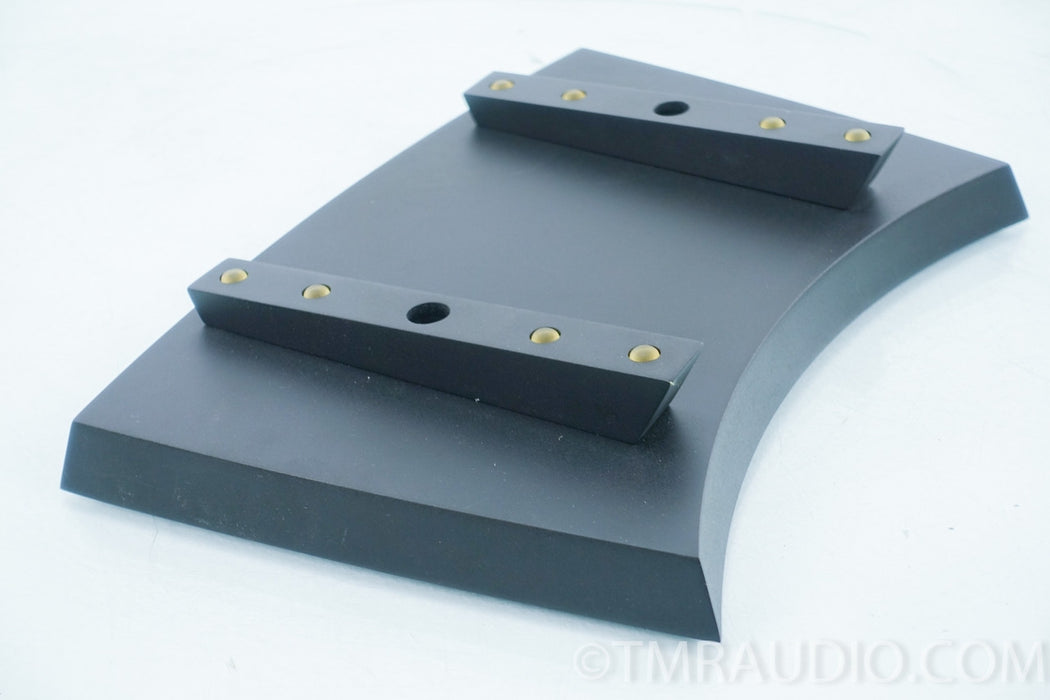 Dynaudio Center Base