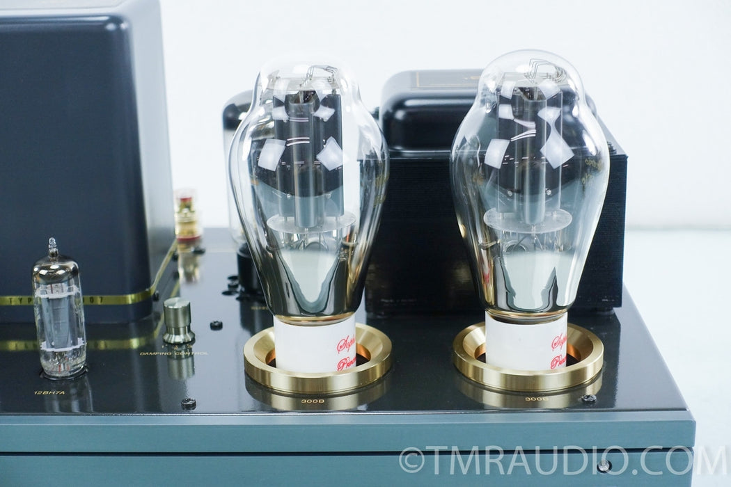 Air Tight ATM-300 Stereo Tube Amplifier