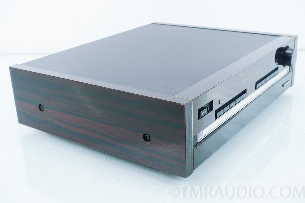 Pioneer C-90 Stereo Preamplifier