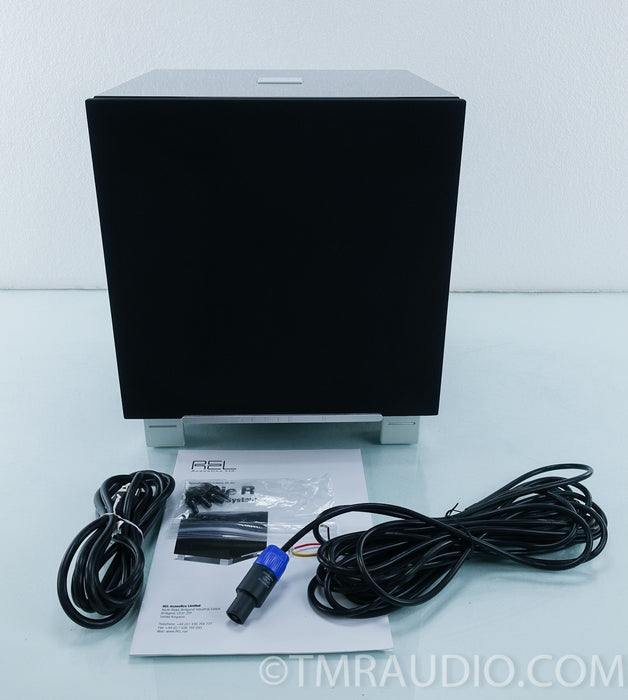 REL R-328 Powered Subwoofer