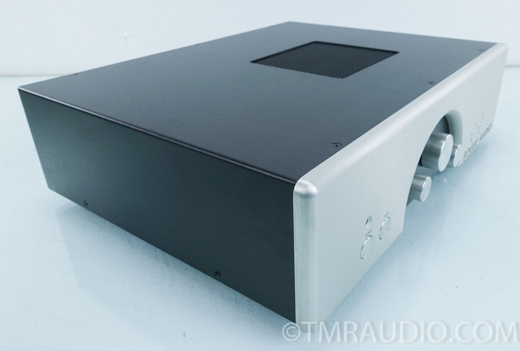 Rogue Audio 99 Super Magnum Tube Preamplifier