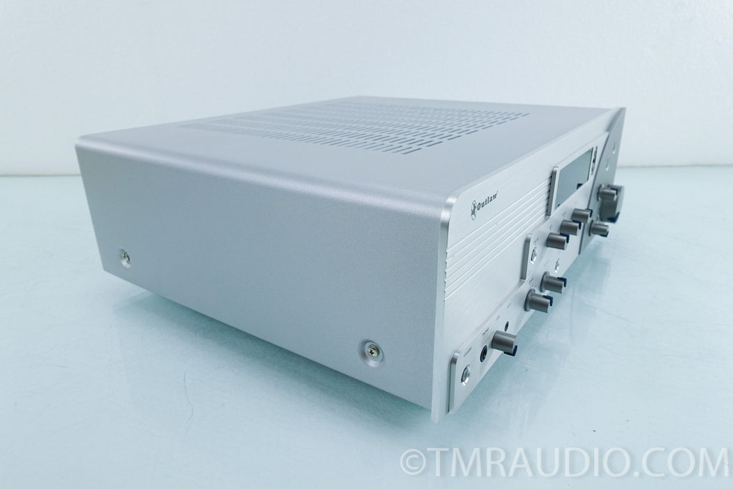 Outlaw RR2150 Stereo Receiver