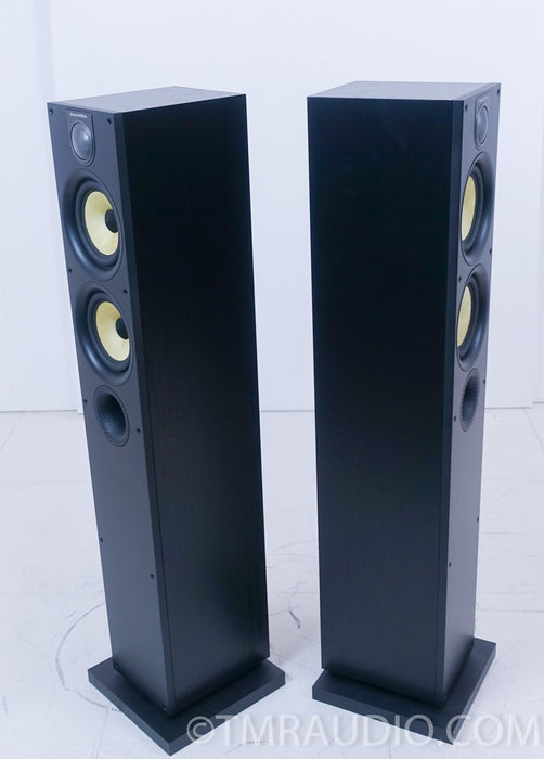 B&W 684 S2 Speakers