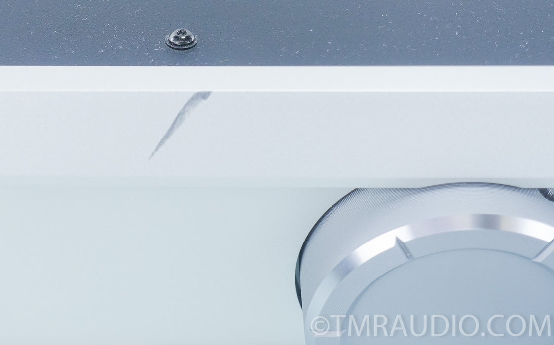Musical Fidelity A1008 250w / ch Integrated Amplfier
