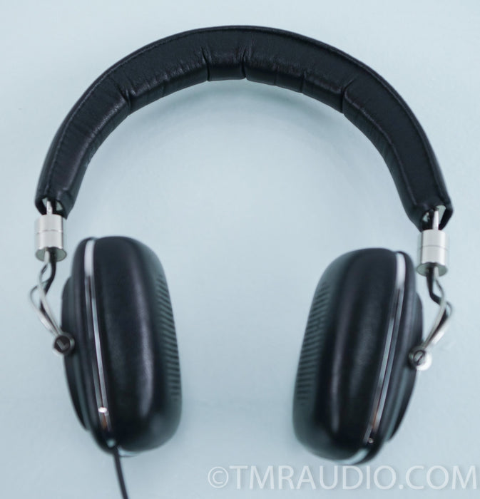 B&W P5 Series 2 Headphones
