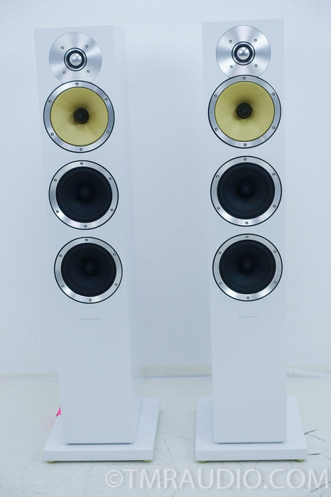 B&W CM8 Speakers, Gloss White
