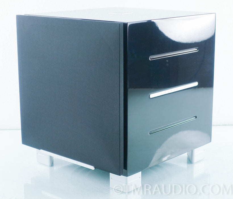 REL 528 Powered Subwoofer