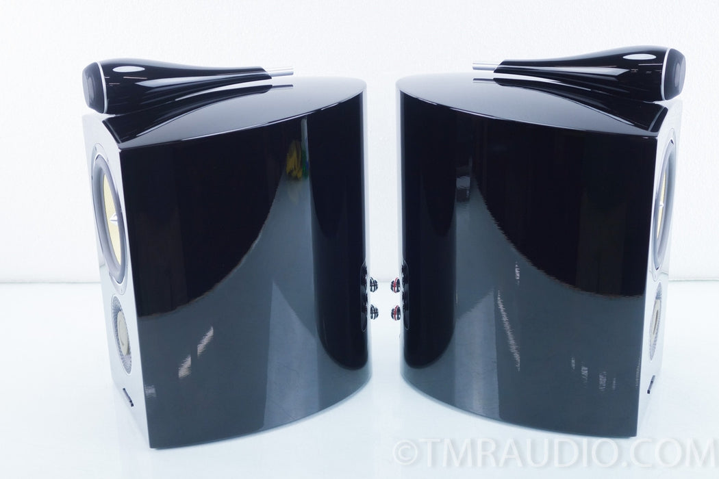 B&W 805 D2 Bookshelf Speakers