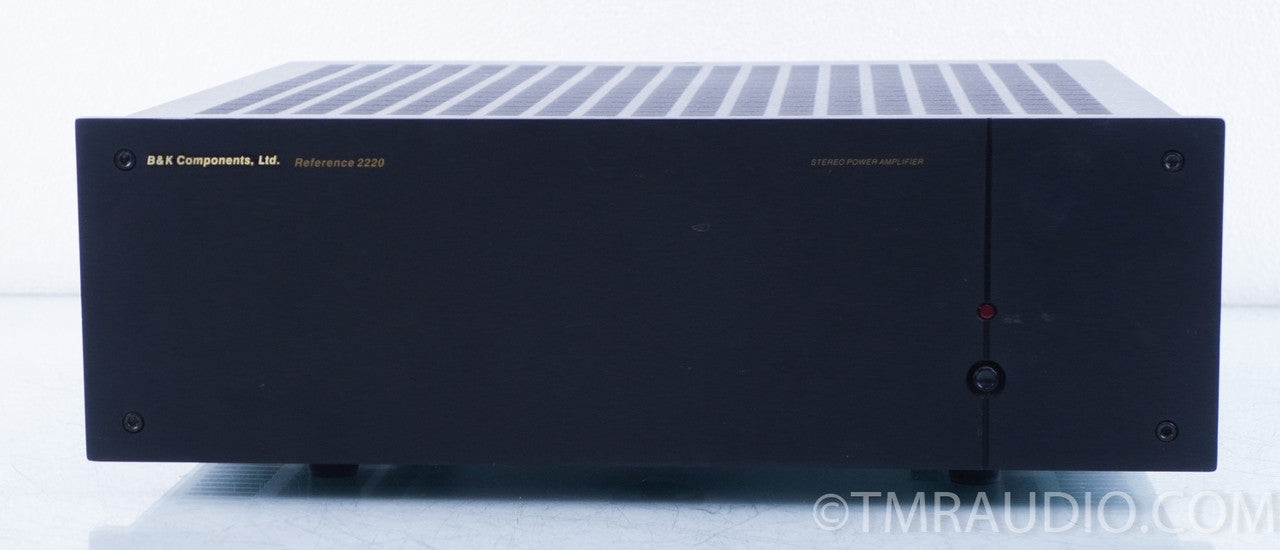 B&K Reference 2220 Stereo Power Amplifier