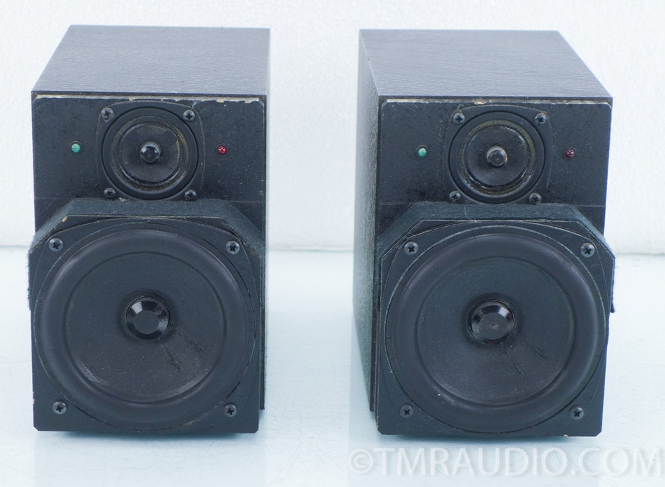 Sequerra Pyramid Metronome Model 7 Speakers