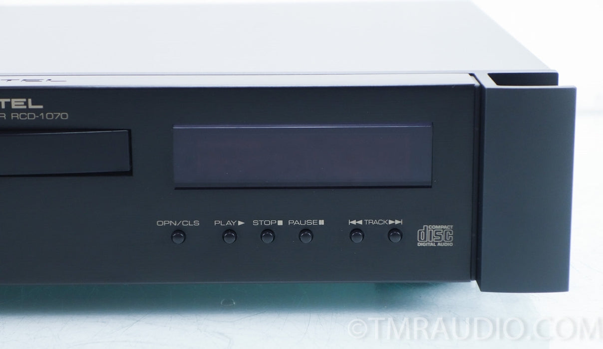 Rotel RCD-1070 CD Player