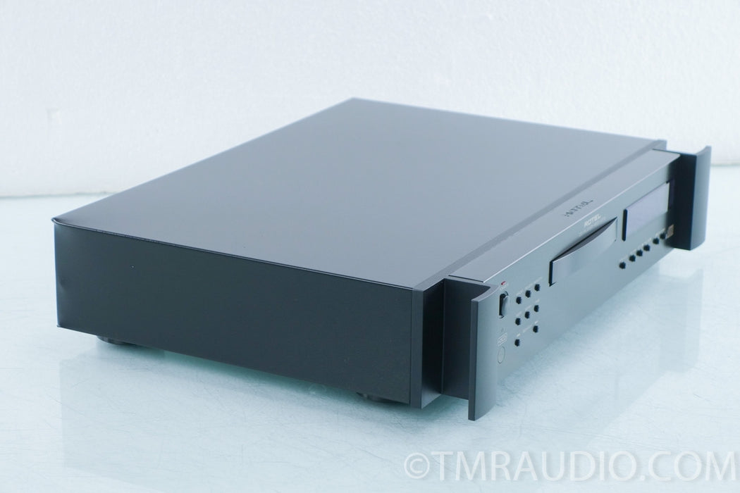 Rotel RCD-1070 CD Player
