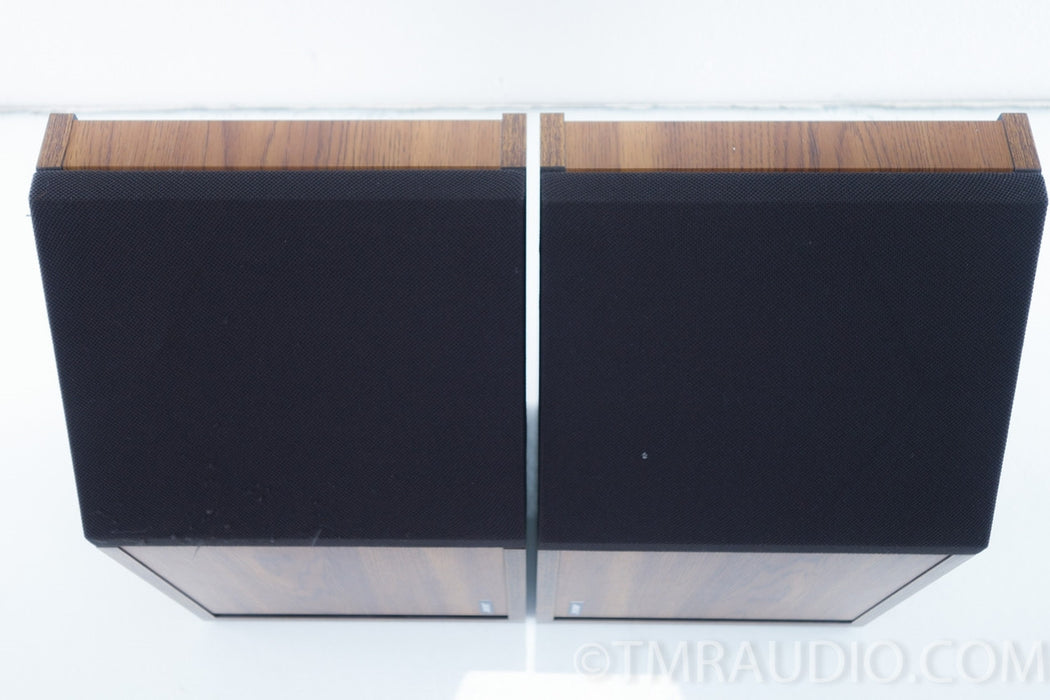 Bose 2.2 Vintage Bookshelf Speakers