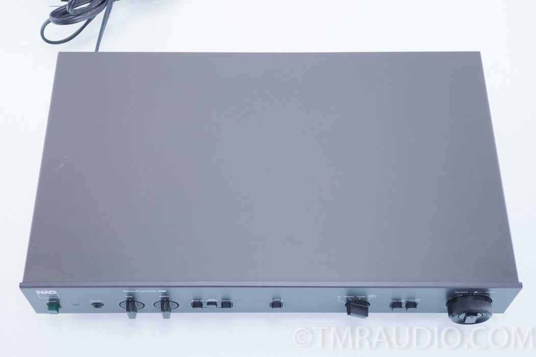 NAD 1130 Stereo Preamplifier