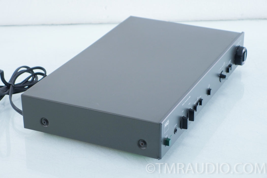 NAD 1130 Stereo Preamplifier