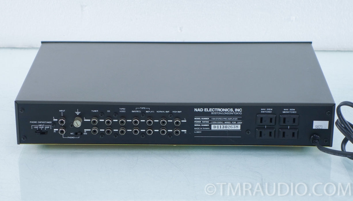 NAD 1130 Stereo Preamplifier