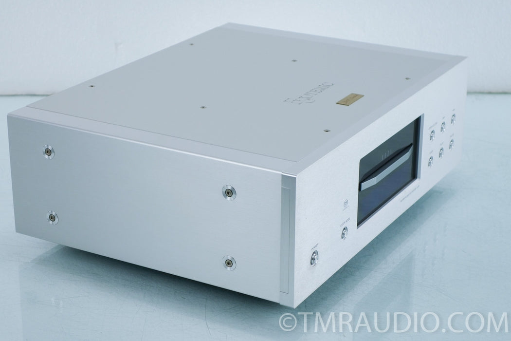 Esoteric X-01 Limited SACD / CD Player