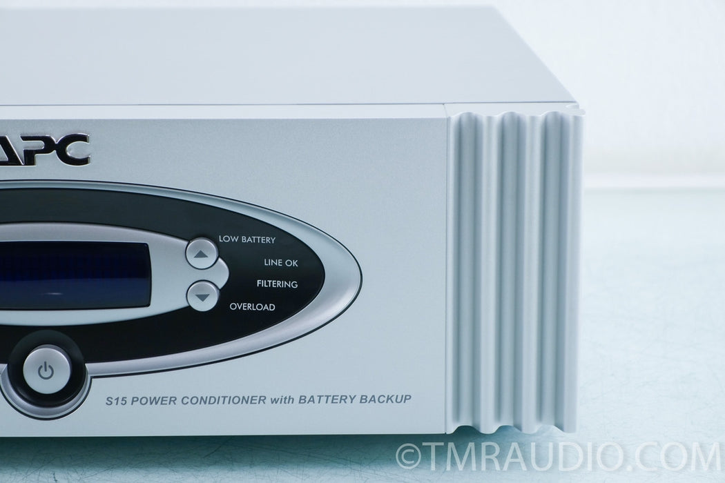 APC S15 AC Power Conditioner w/ Battery Backup