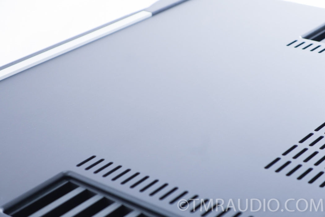 Mark Levinson No. 585 Stereo Integrated Amplifier