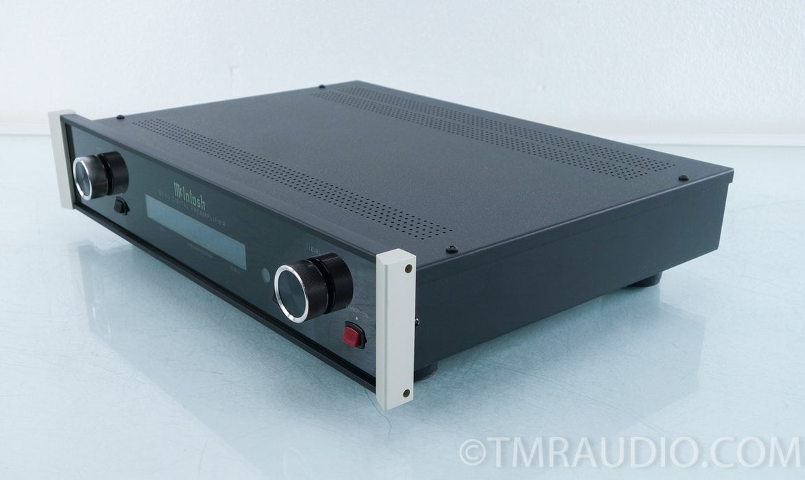 McIntosh D150 Digital Preamplifier D/A Converter