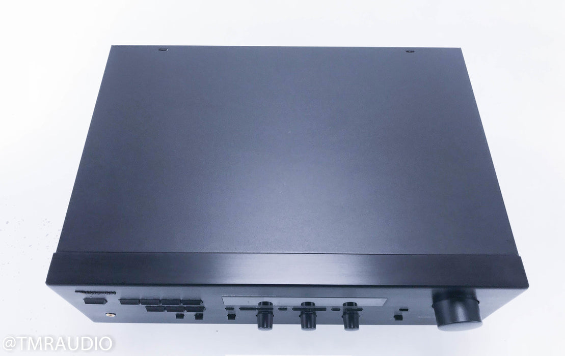 Nakamichi RE-10 AM / FM Stereo Receiver
