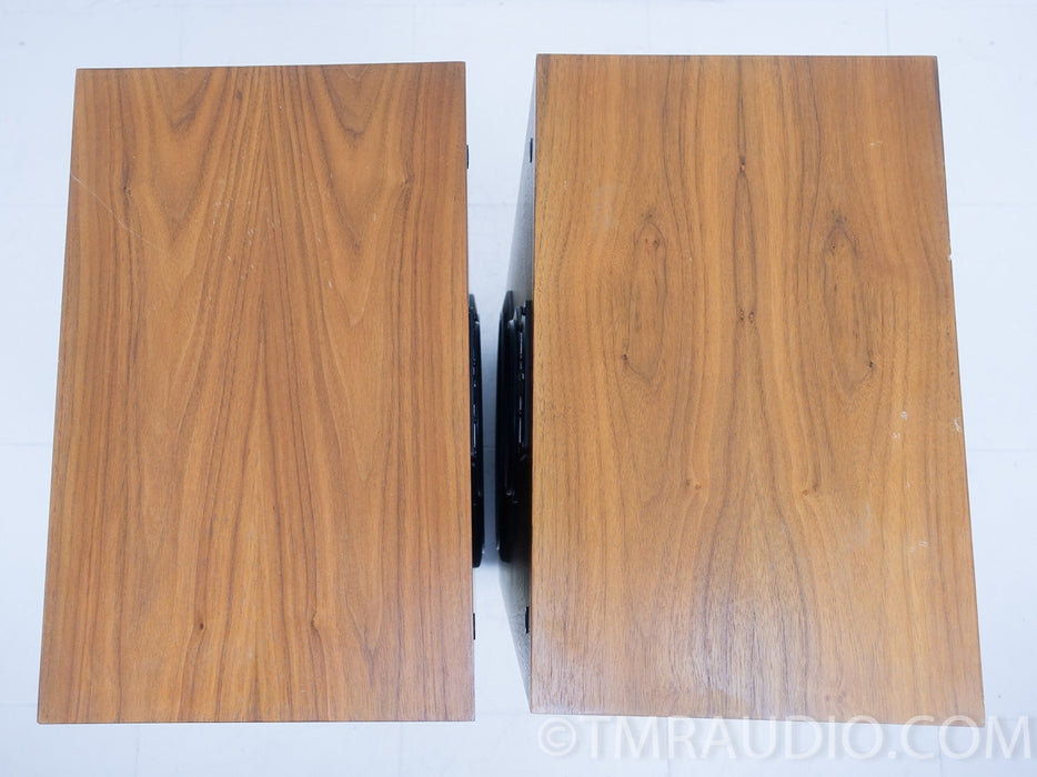 McIntosh XD717 Floorstanding Speakers