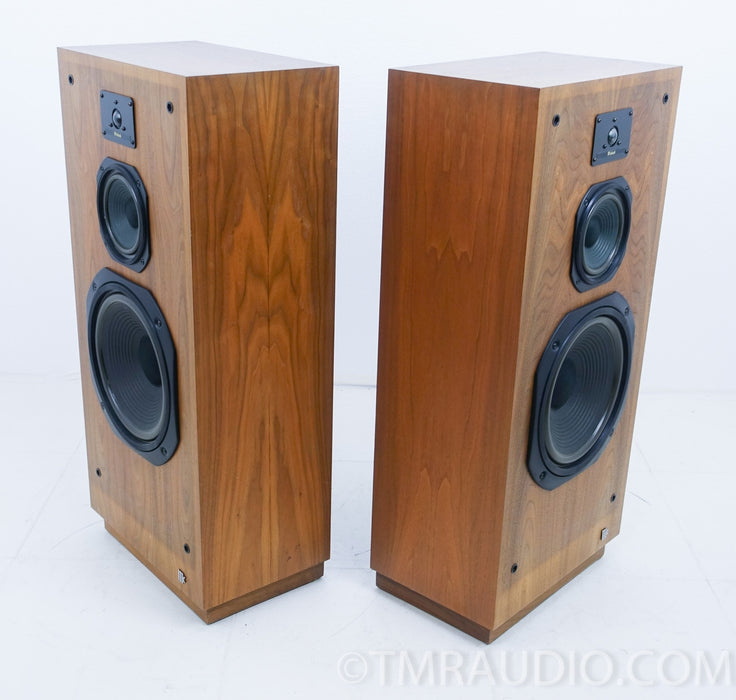 McIntosh XD717 Floorstanding Speakers