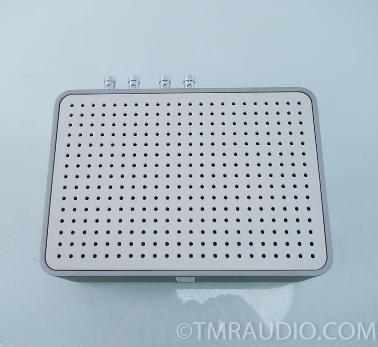 Sonos ZP100 Digital Music System & CR100 Controller