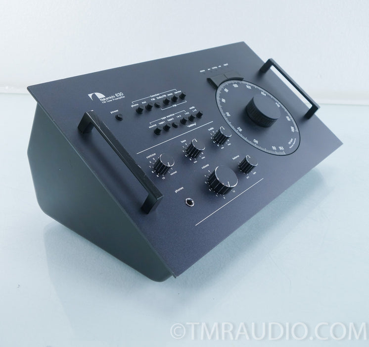 Nakamichi 630 FM Tuner/Preamplifier
