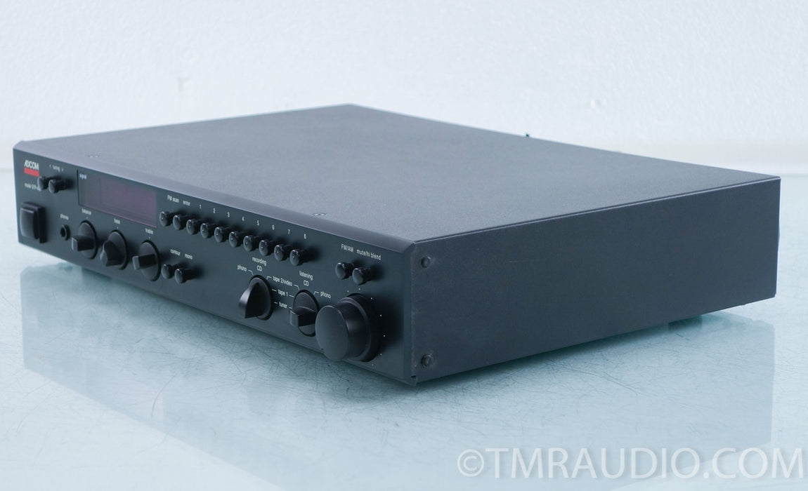 Adcom GTP-400 Tuner / Preamplifier