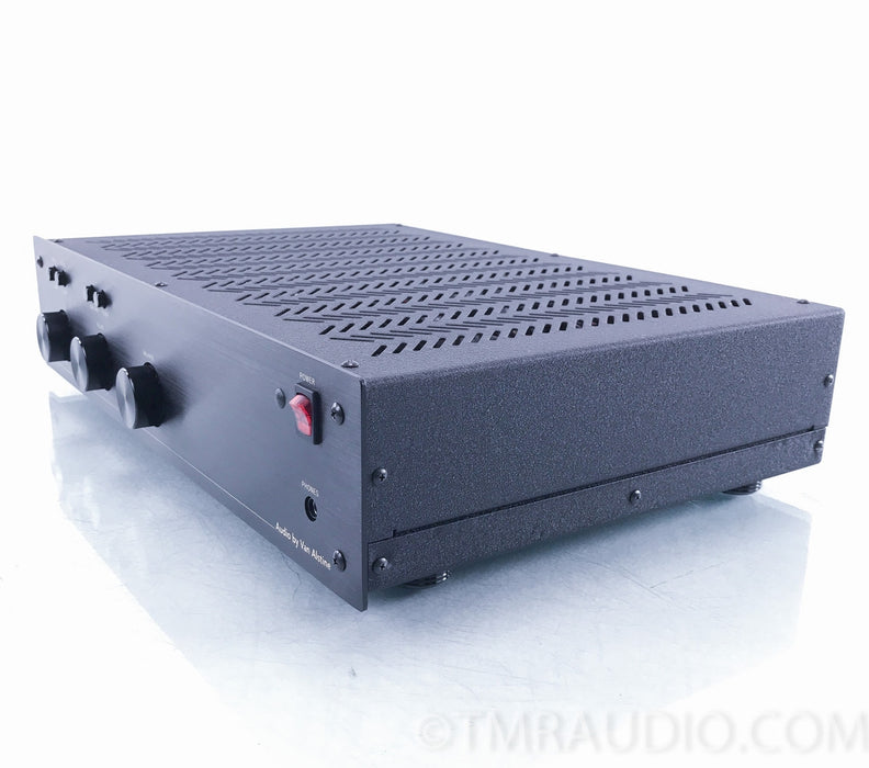 Audio by Van Alstine FET Valve CF Tube Preamplifier