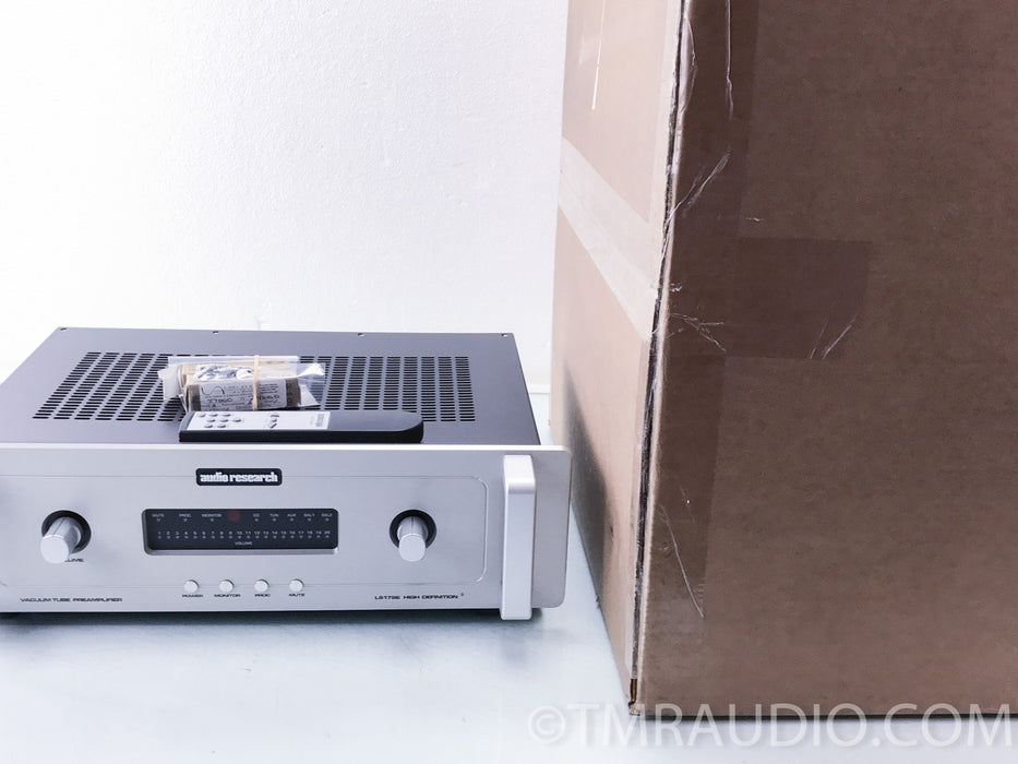 Audio Research LS17SE Tube Preamplifier: AR LS-17 SE